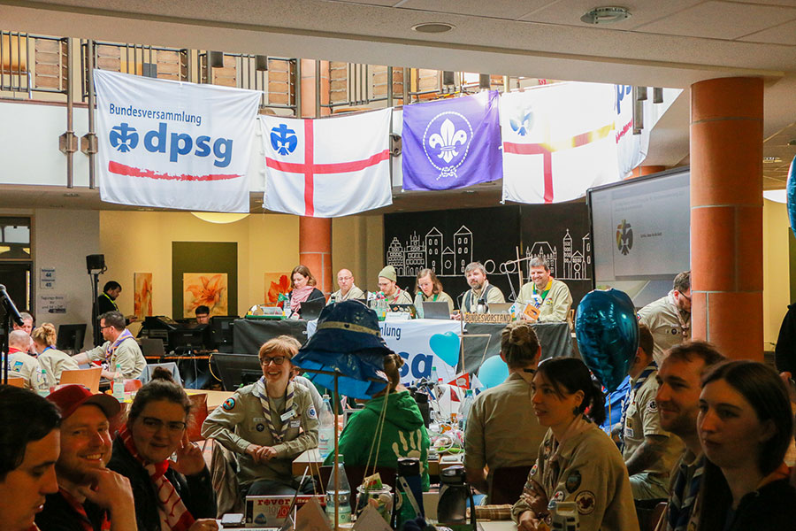 Gut 160 G&auml;ste waren nach Dingden gekommen