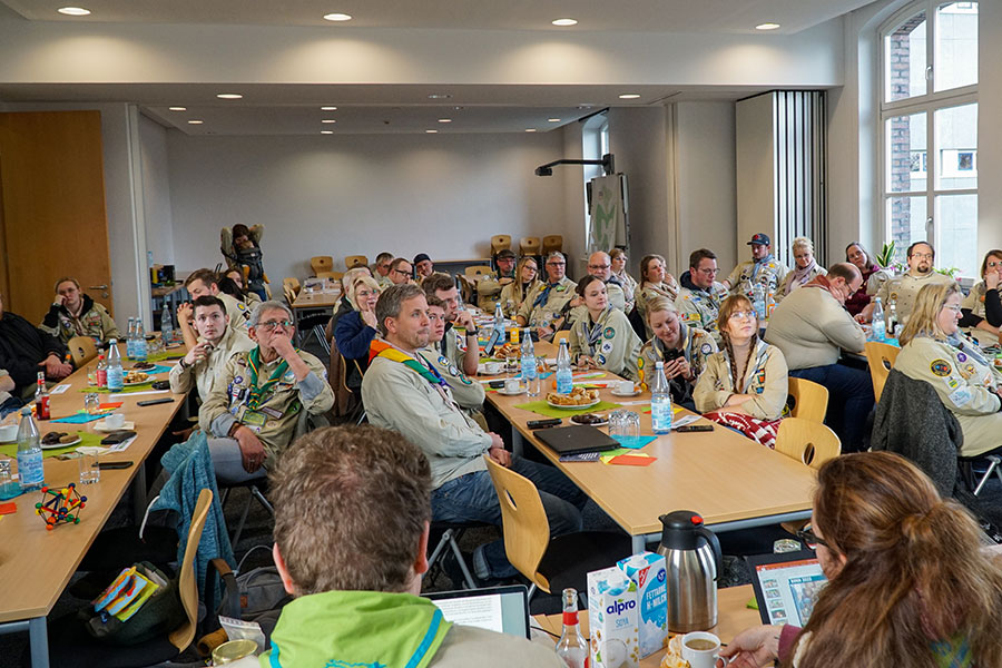 44 Delegierte wurden &uuml;ber die aktuelle Situation informiert